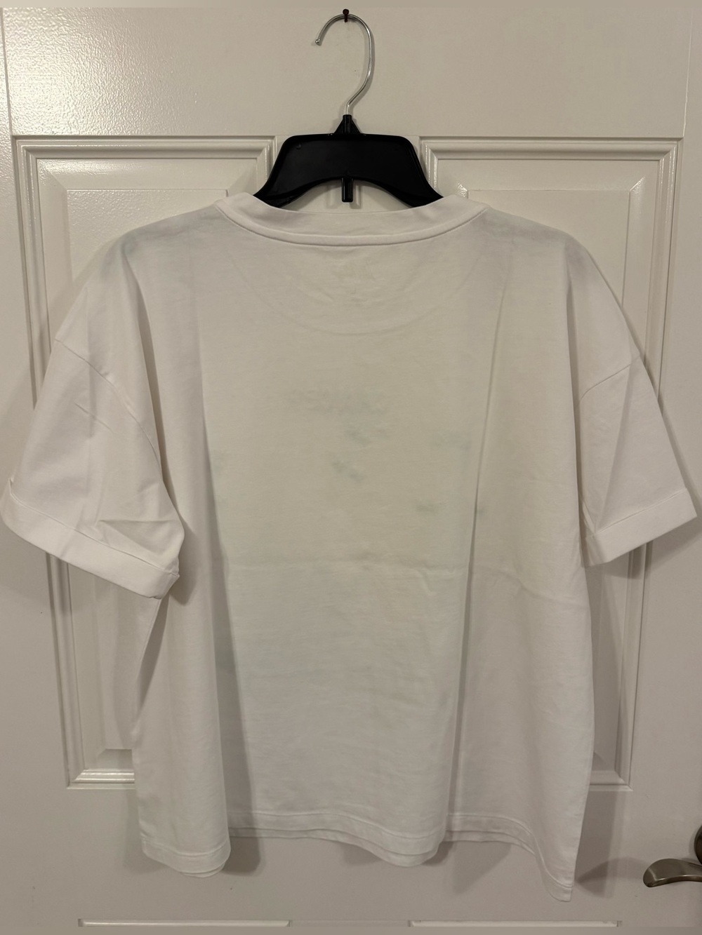 Lilly Pulitzer White Tee with Green Zodiac Graphic - Picture 3 of 8